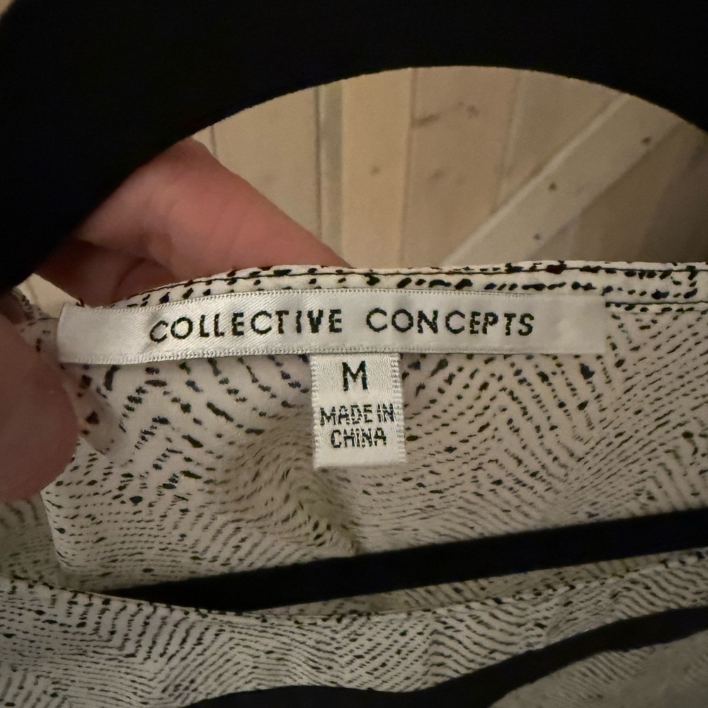 NWOT Collective Concepts Black and White Herringbone Sleeveless Blouse - Picture 3 of 7